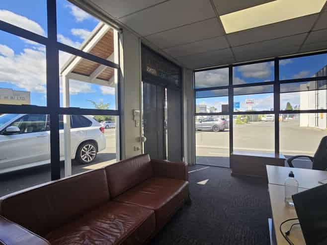 Workshop and Amenities at Stortford Lodge