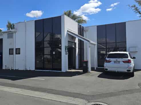 Workshop and Amenities at Stortford Lodge