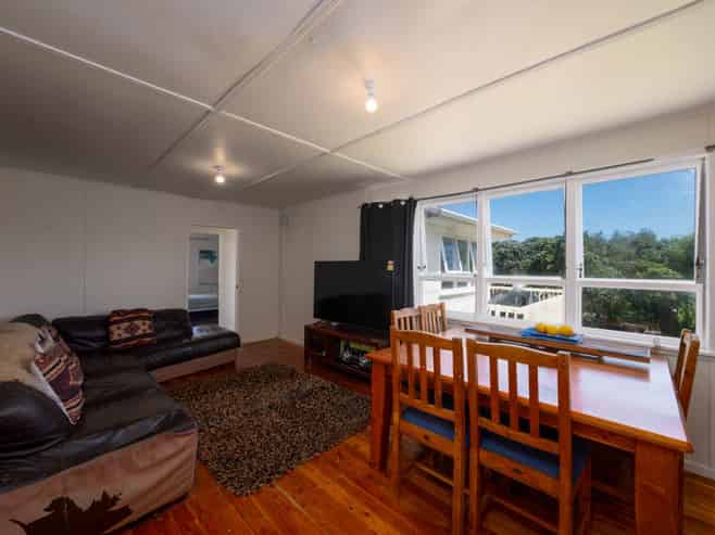 301 Hokianga Harbour Drive, Omapere