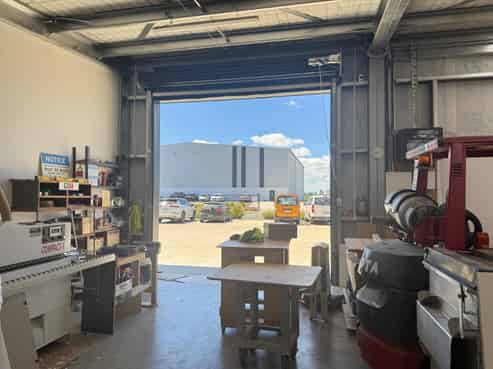 Smart, Practical, and Well-Located Industrial Unit
