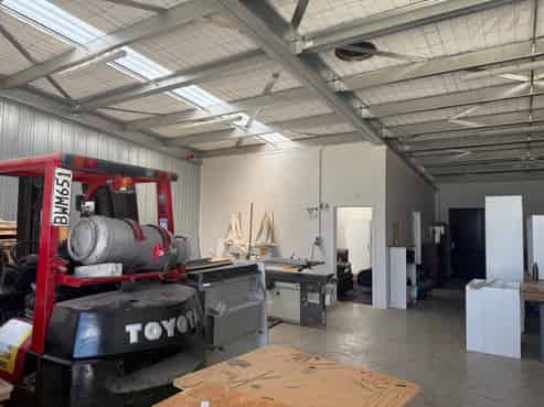 Smart, Practical, and Well-Located Industrial Unit