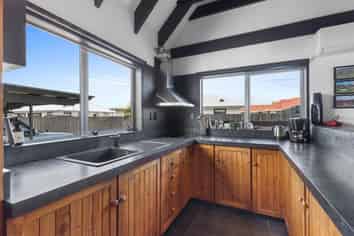 1/459A Main South Road, Hornby