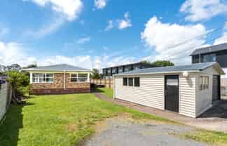 39 Harrington Road, Henderson