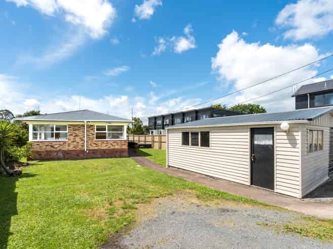 39 Harrington Road, Henderson