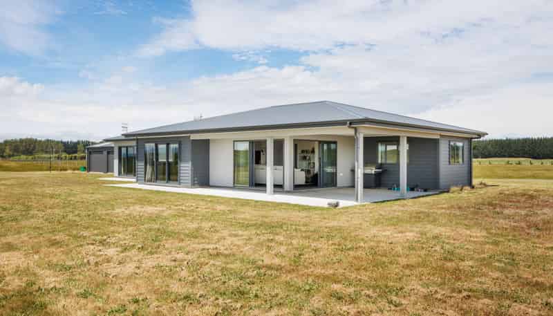 325 Bainesse Road, Glen Oroua