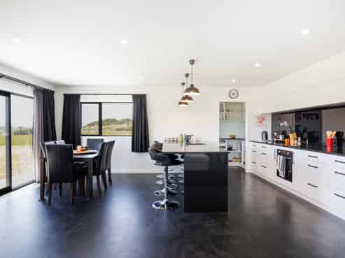 325 Bainesse Road, Glen Oroua