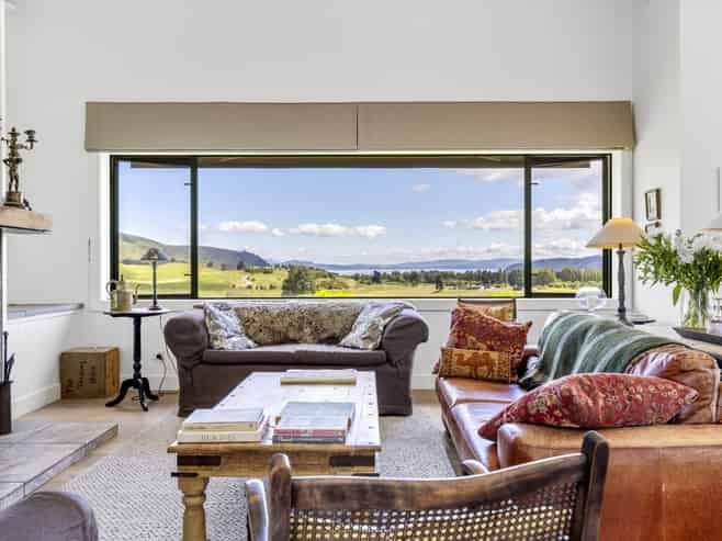 2/675 Whangamata Road, Kinloch