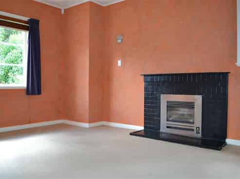 53 Savage Crescent, West End