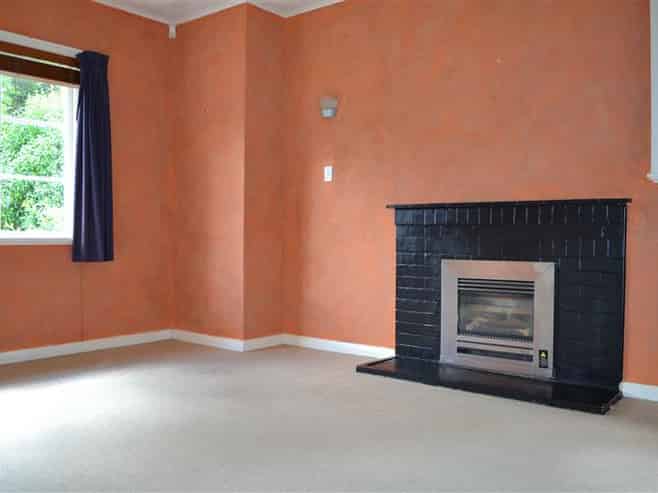 53 Savage Crescent, West End