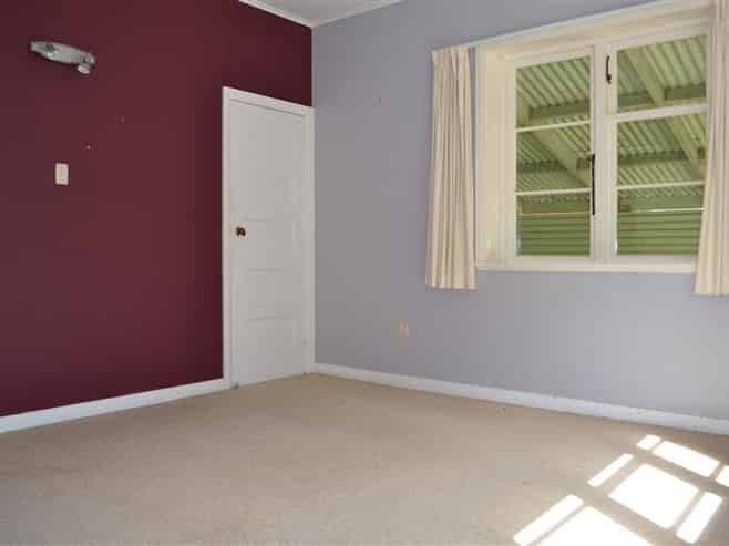 53 Savage Crescent, West End