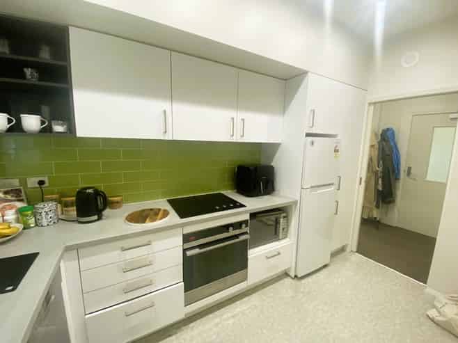 9/48 Oriental Parade, Oriental Bay