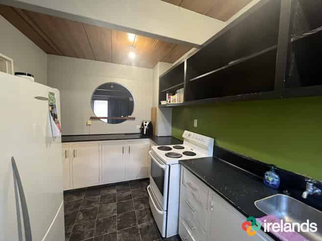 2/3 Seddon St, Beckenham