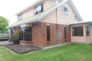 11B St Olpherts Avenue, Hamilton East