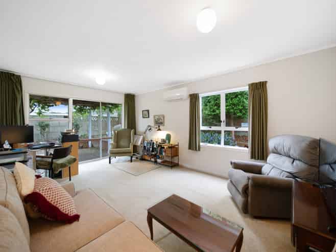 19A Ridgemount Rise, Mangere Bridge