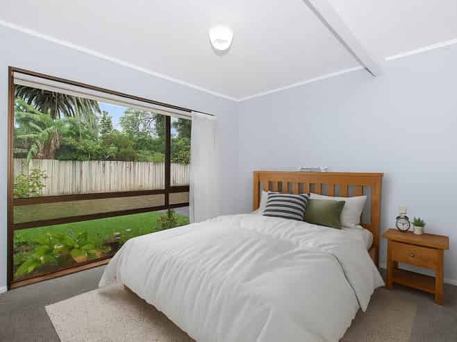 51B Mains Avenue, Kensington