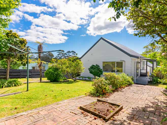 1/72 Vodanovich Road, Te Atatu South