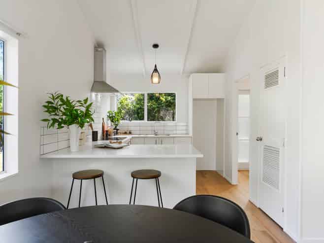 1/72 Vodanovich Road, Te Atatu South