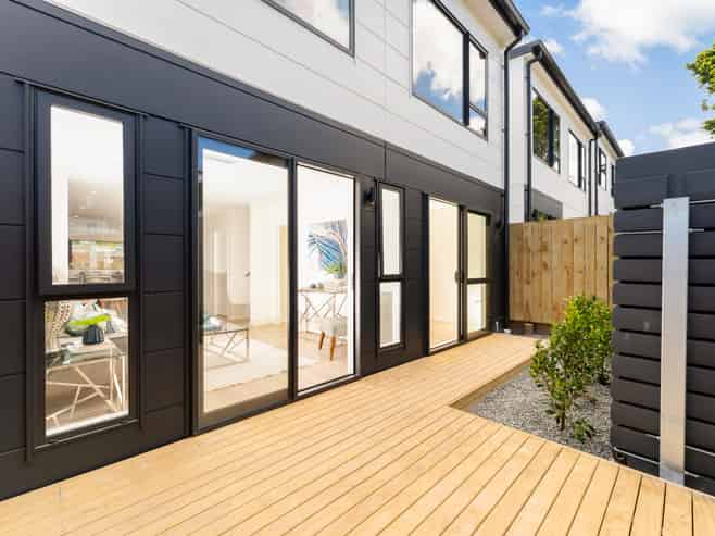 21A & 21C Crosby Road, West Harbour