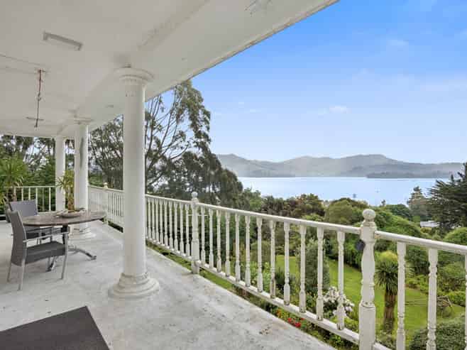 11 Clearwater Street, Broad Bay