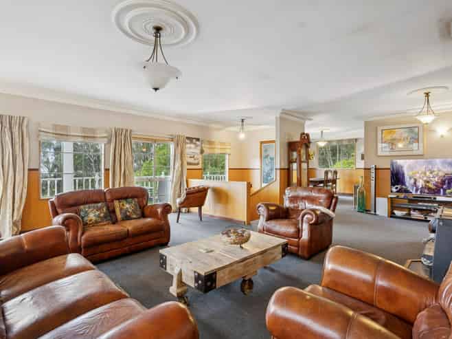 11 Clearwater Street, Broad Bay