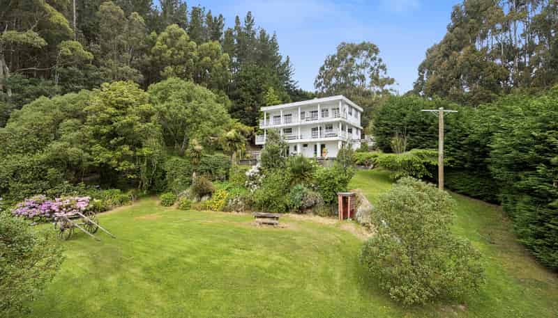 11 Clearwater Street, Broad Bay