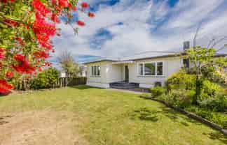 12 Woburn Street, Waipukurau