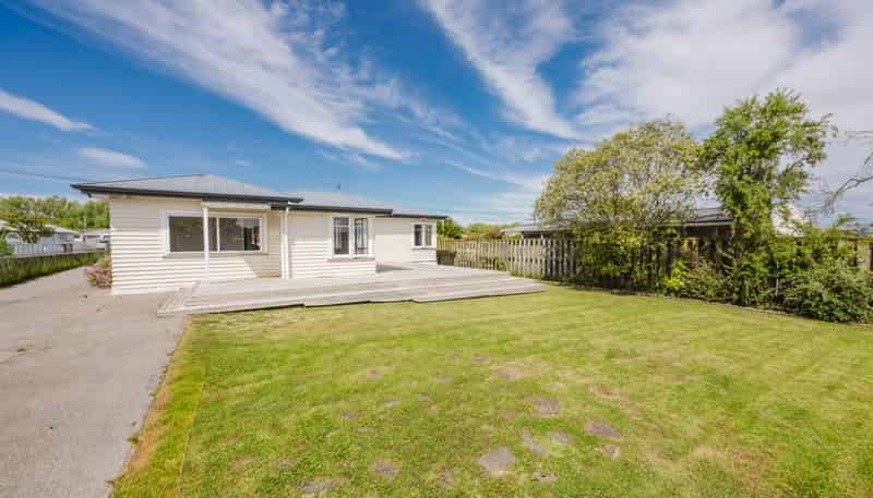 12 Woburn Street, Waipukurau