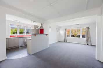 12 Woburn Street, Waipukurau