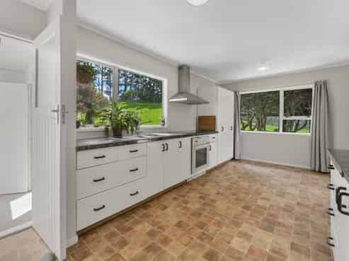 1569 Poihipi Road, Oruanui