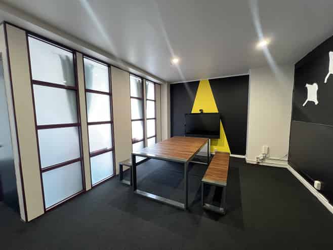 $300 per week - small office