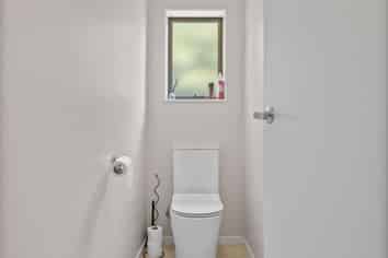 62 Travis Road, Burwood