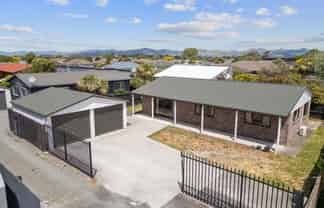 62 Travis Road, Burwood