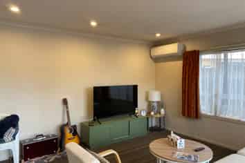 6h Jones Crescent, Melville