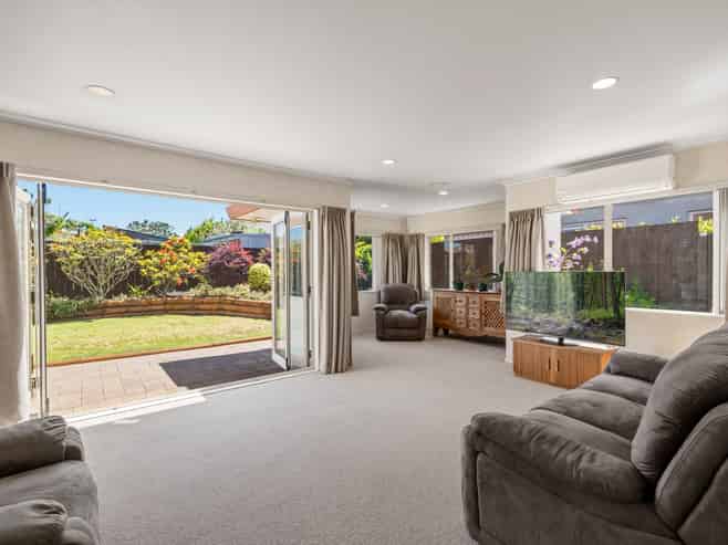 1 Tui Street, Mount Maunganui