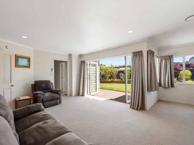 1 Tui Street, Mount Maunganui