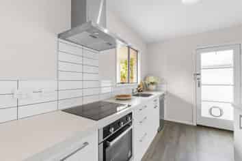 1/9 Somme St, Merivale