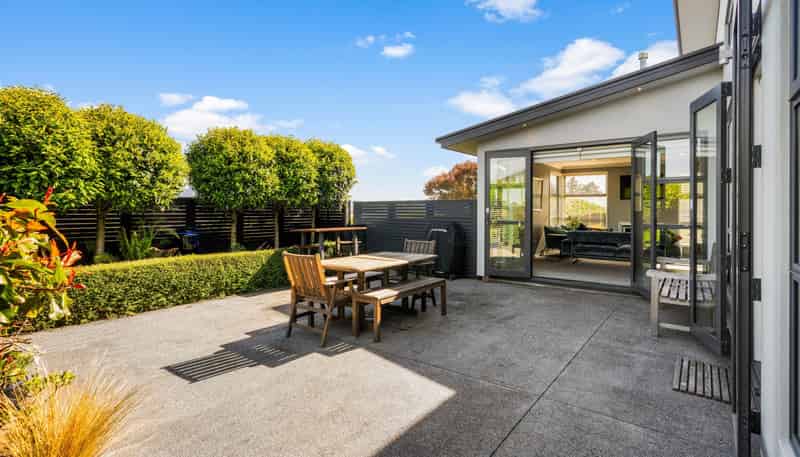 1 Hilltop Crescent, Corstorphine