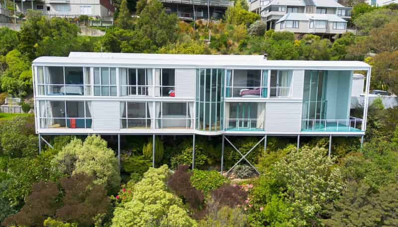 211 Portobello Road, The Cove