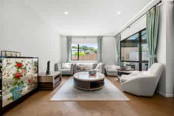 242c St Andrews Road, Epsom