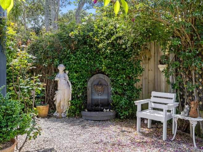 33A Rambler Crescent, Beach Haven