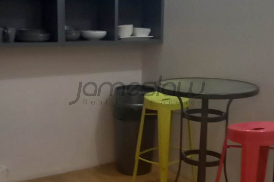 65.6 m² Contemporary Designed Office - More