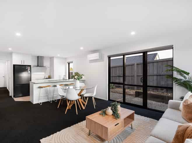 4 Foster Place, Amberley