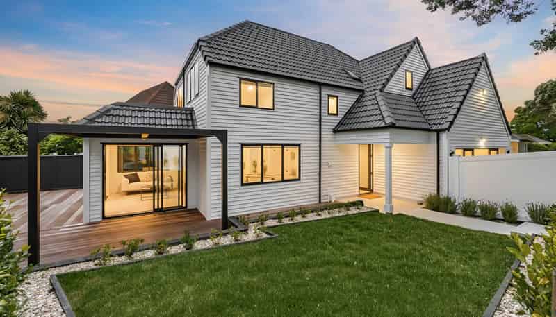 1/142 Riddell Road, Glendowie