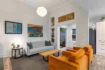 16 St Lukes Road, Mount Albert