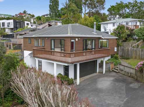 1/28 Saint Peters Street, Northcote