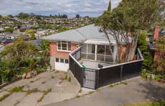5 Hartley Crescent, Marchwiel