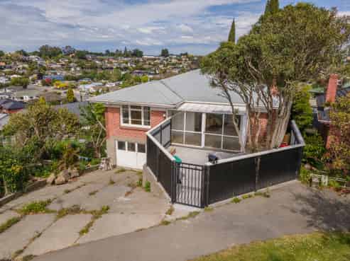 5 Hartley Crescent, Marchwiel