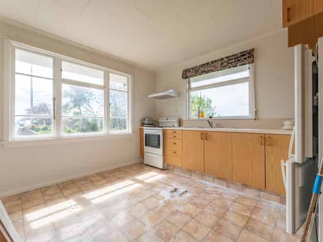 5 Hartley Crescent, Marchwiel