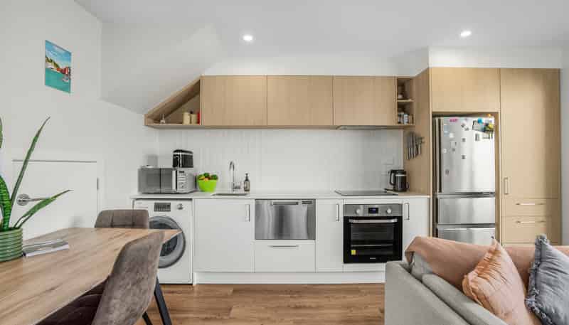 9/207 Oxford Terrace, Avalon