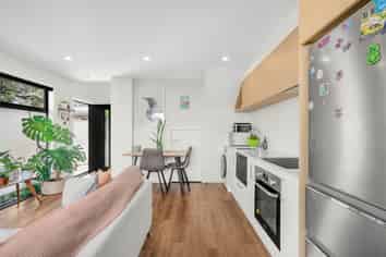 9/207 Oxford Terrace, Avalon